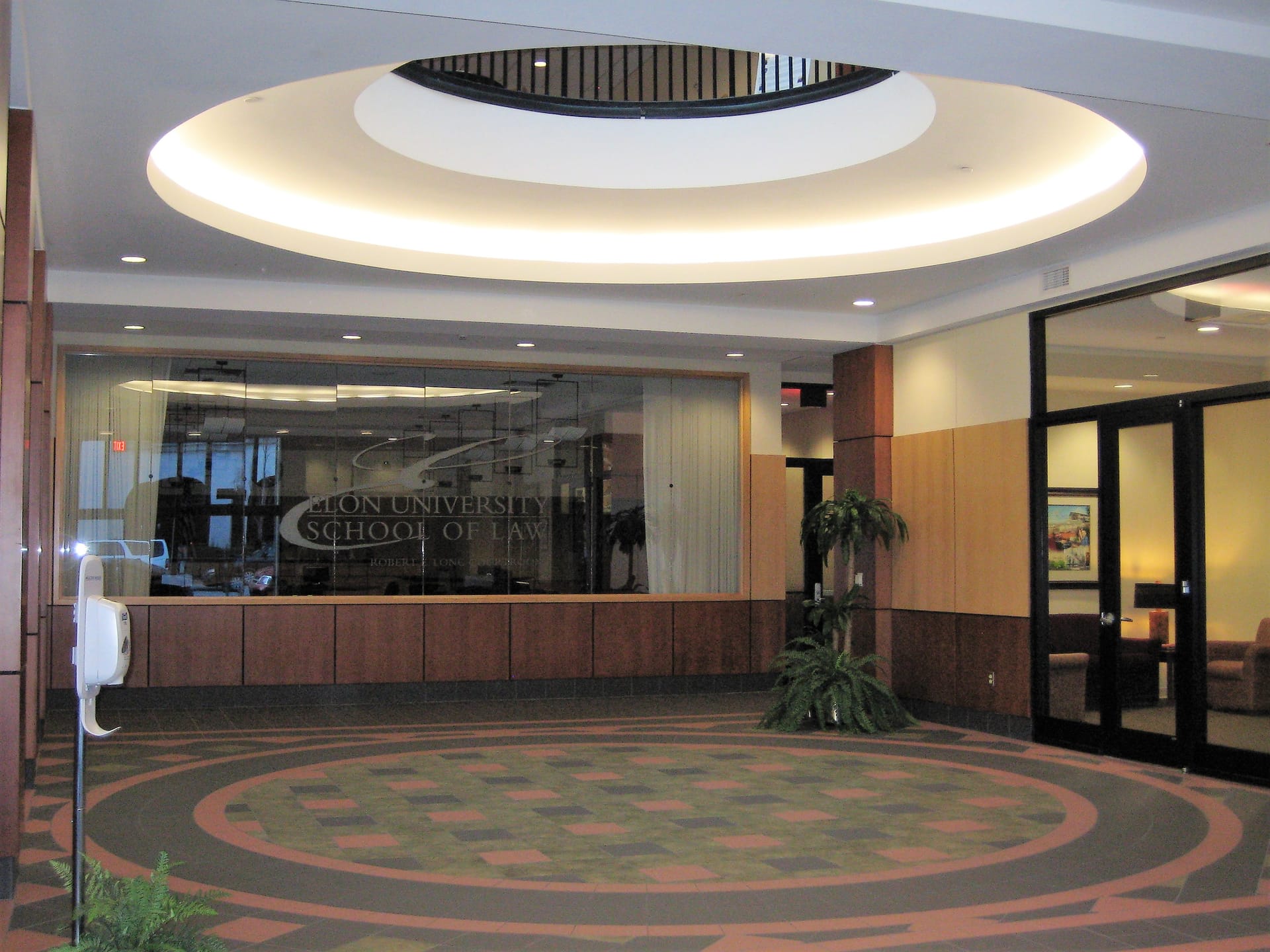 Elon Law School gallery image 4