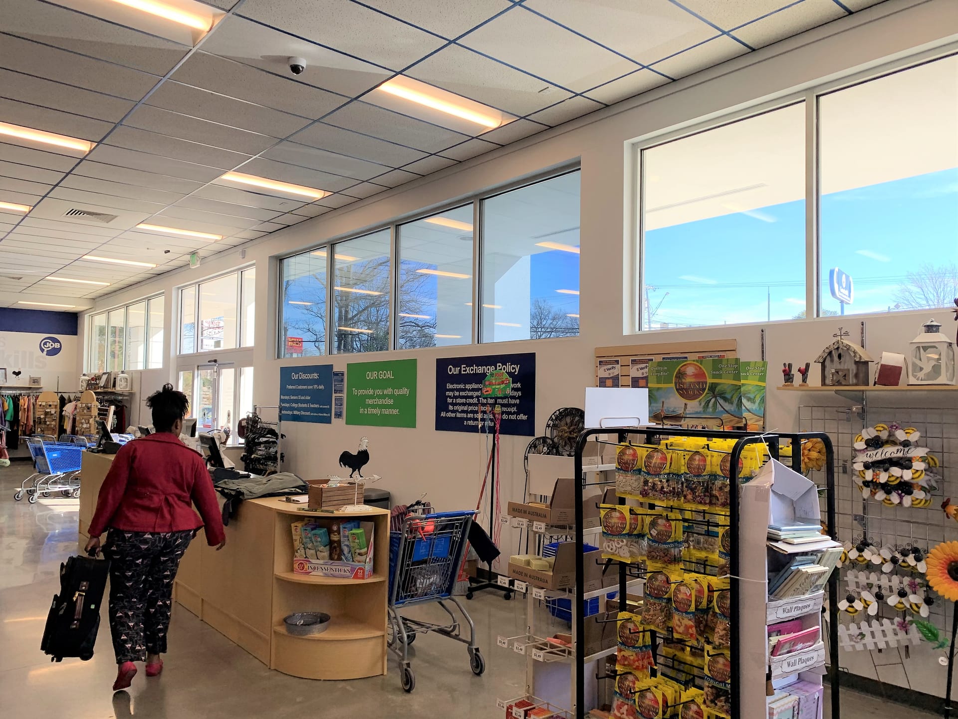 Goodwill Industries - West Market St gallery image 42