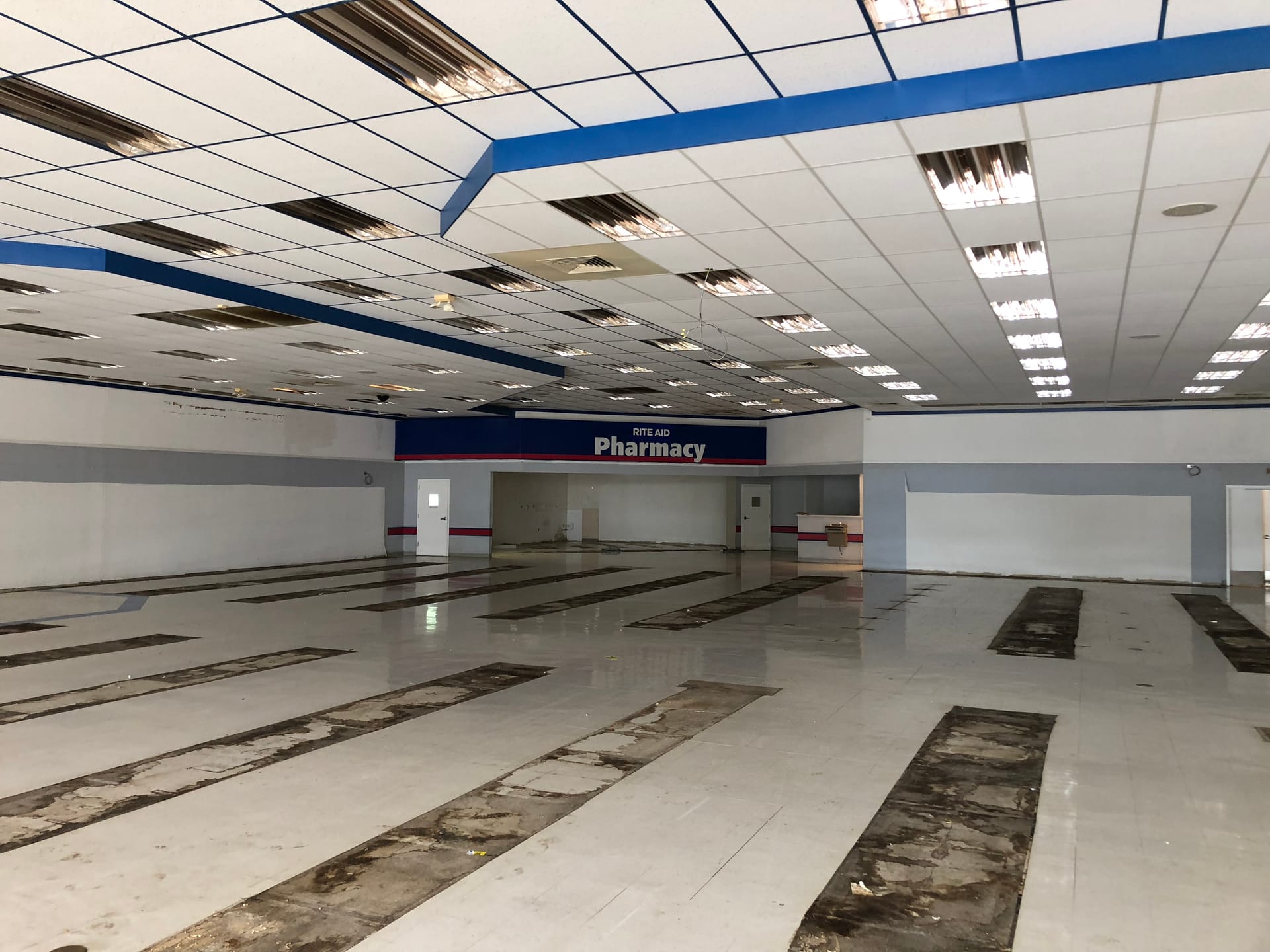 Goodwill Industries - West Market St gallery image 6