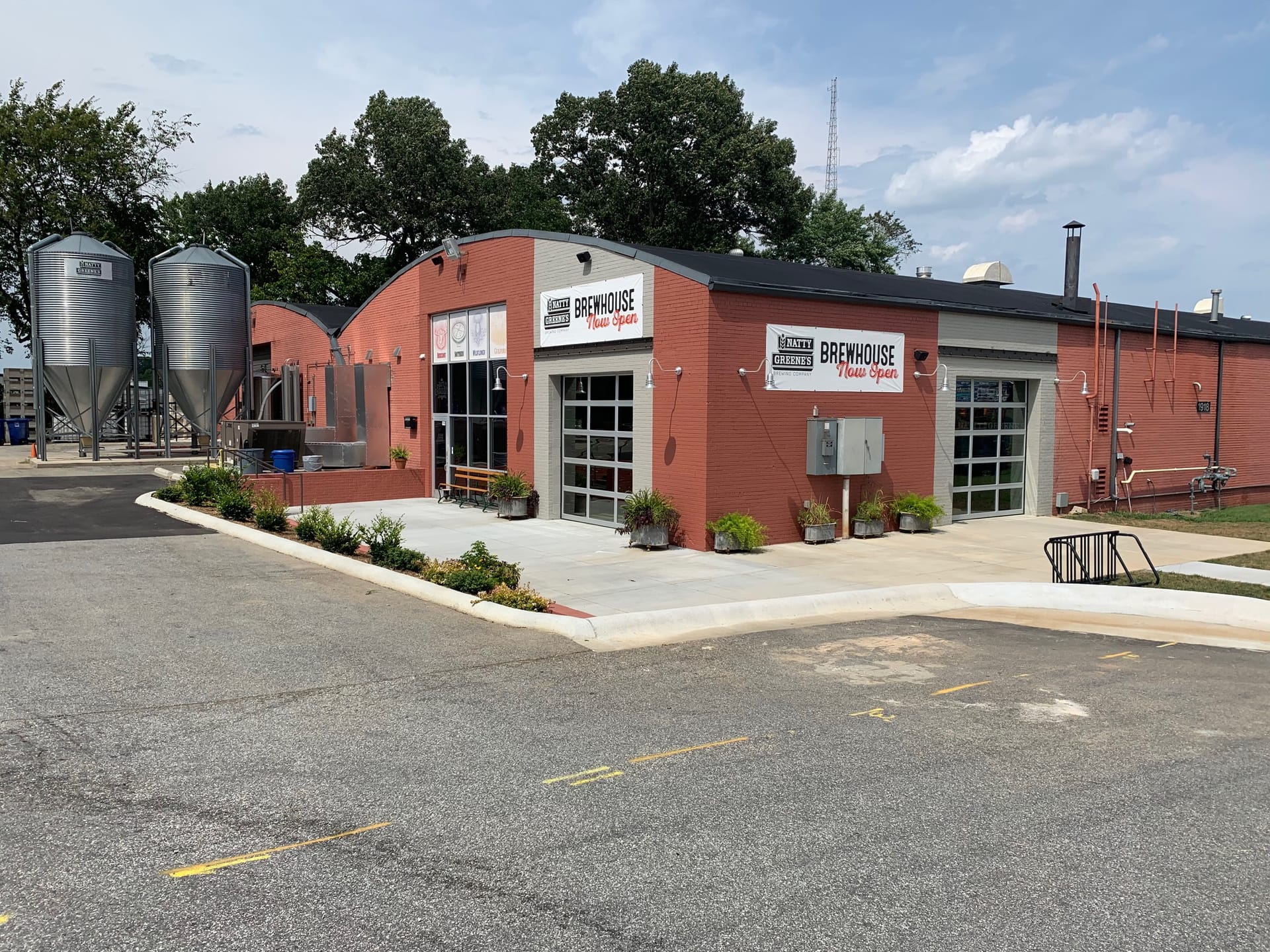 Natty Greene's Brewhouse West Gate gallery image 12