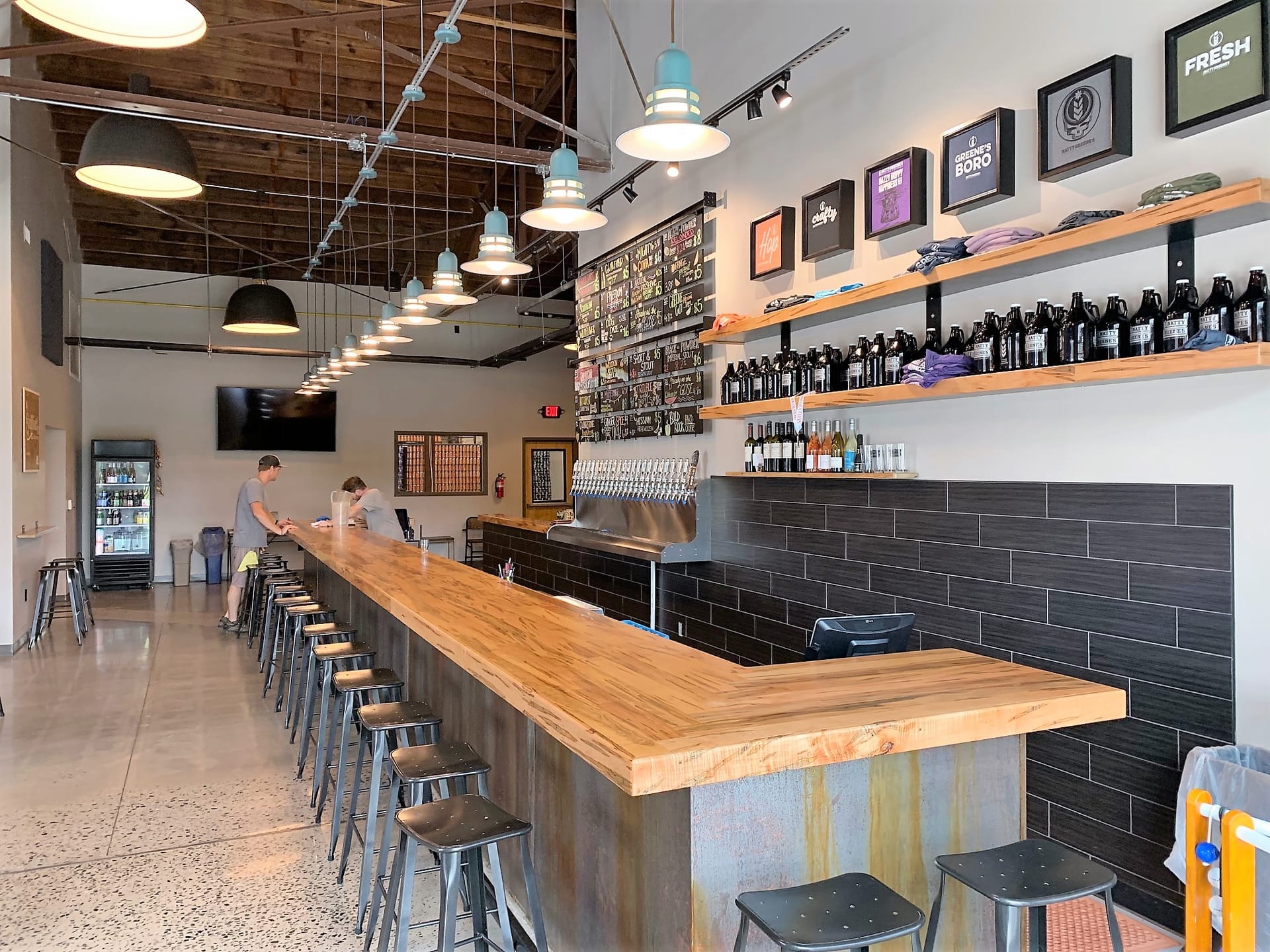 Natty Greene's Brewhouse West Gate gallery image 5