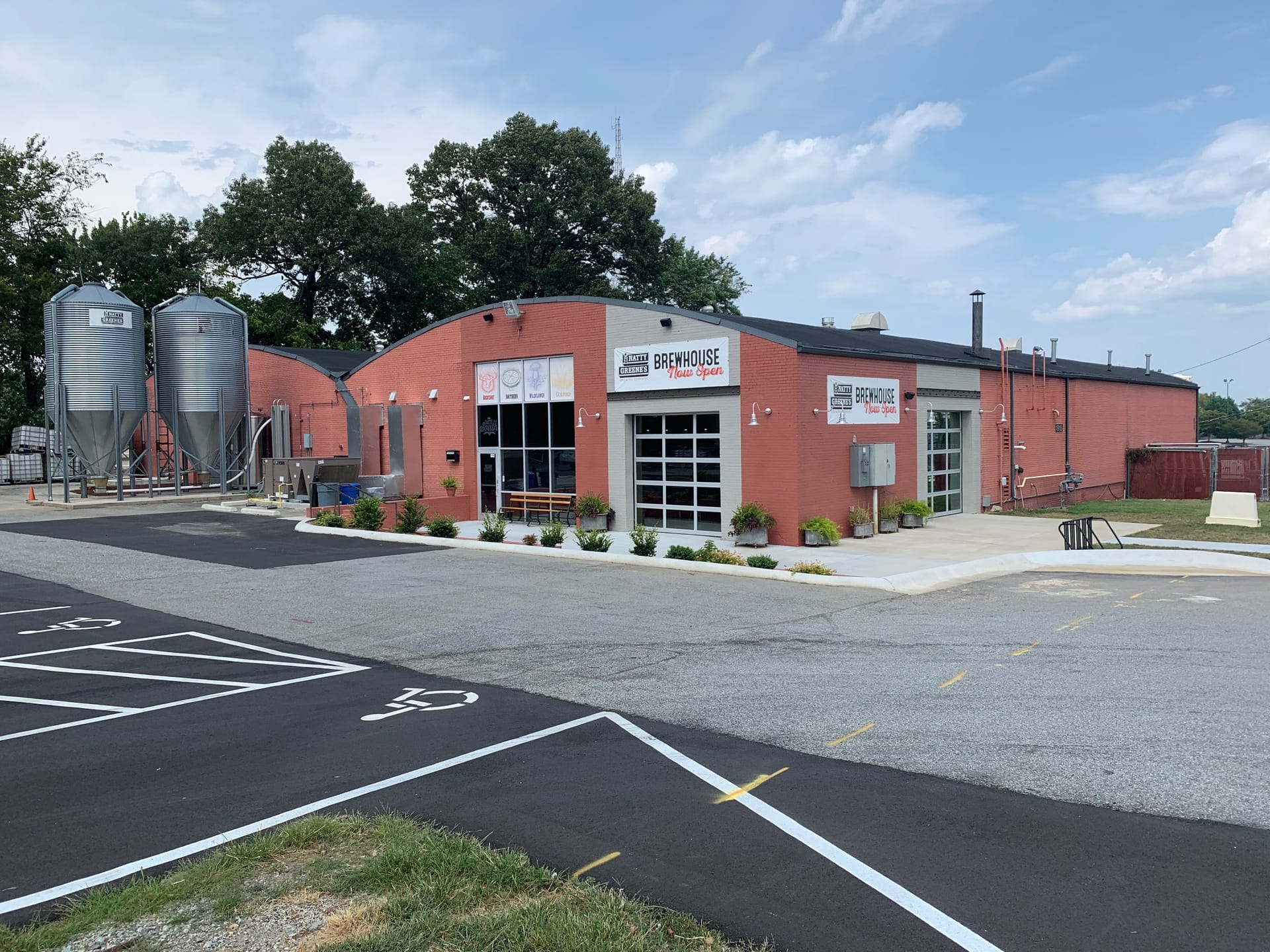 Natty Greene's Brewhouse West Gate gallery image 8